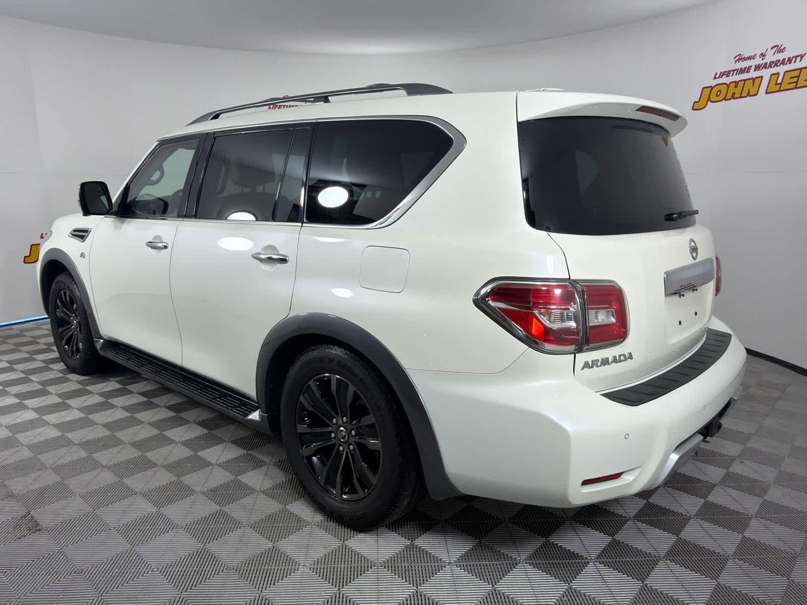 Used 2018 Nissan Armada Platinum w/ Captain Seat Package image 3