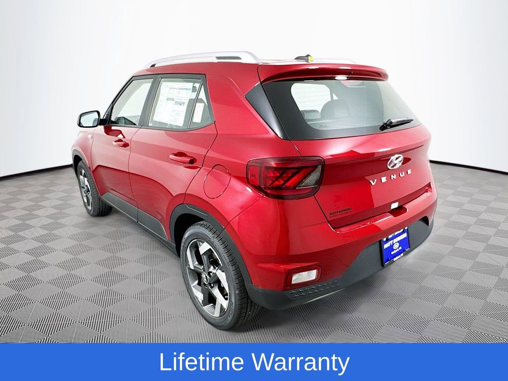 New 2025 Hyundai Venue Limited image 7