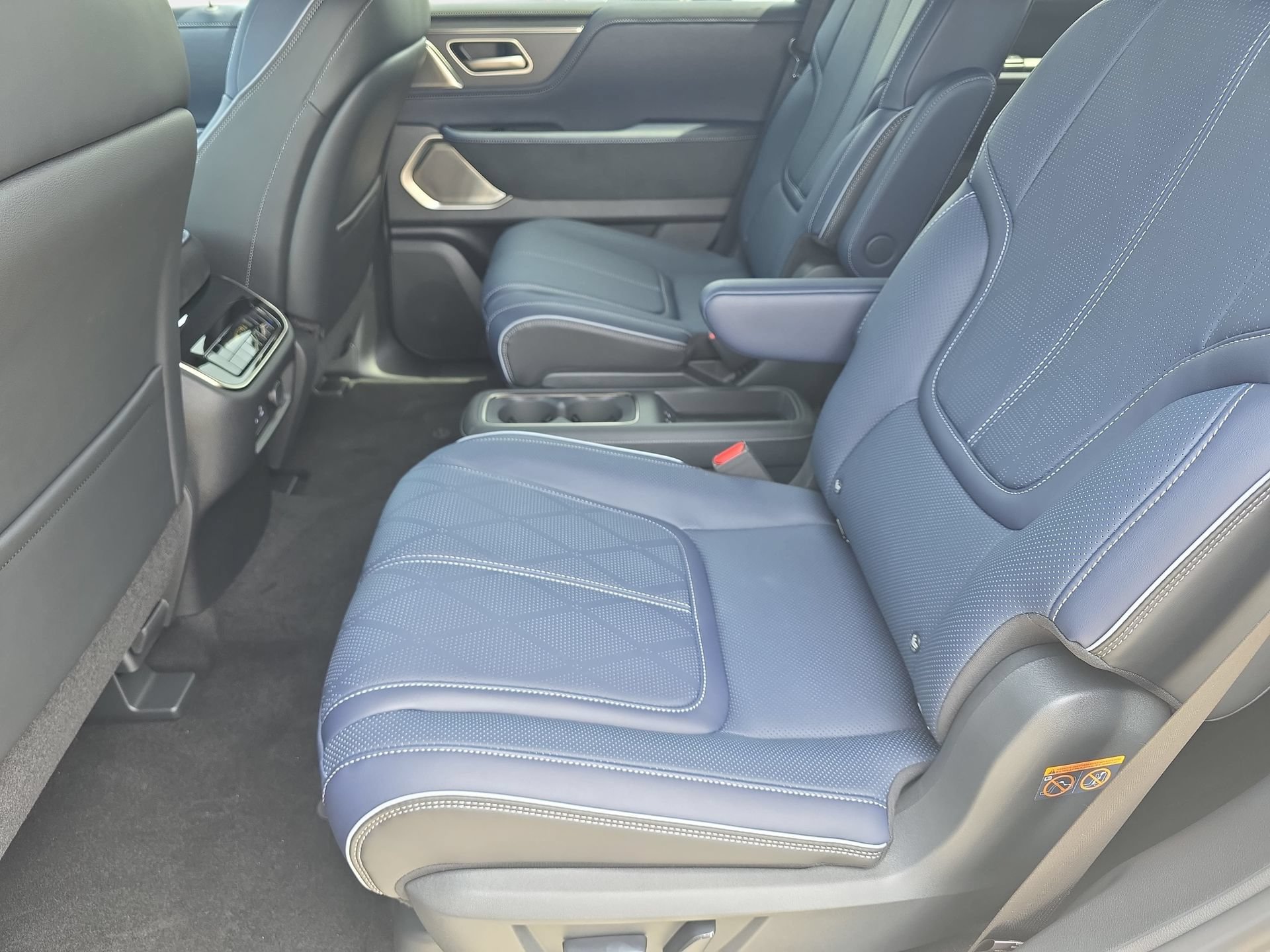 New 2026 INFINITI QX80 4WD w/ Sport Exterior Package image 14