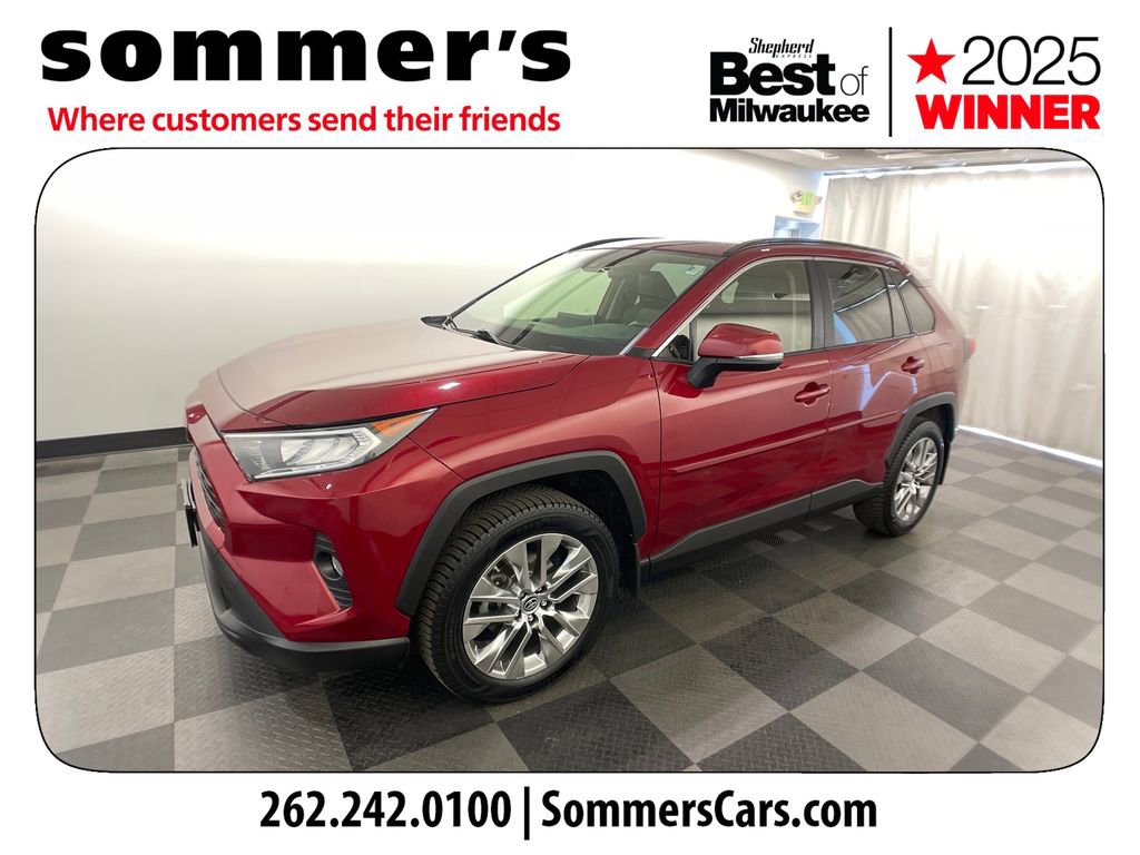 Used 2019 Toyota RAV4 XLE Premium w/ Cold Weather Package AWD/4WD image 7