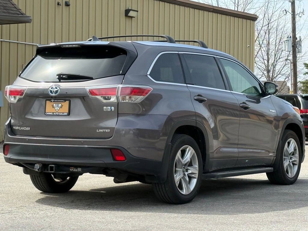 Used 2016 Toyota Highlander Limited Platinum image 5