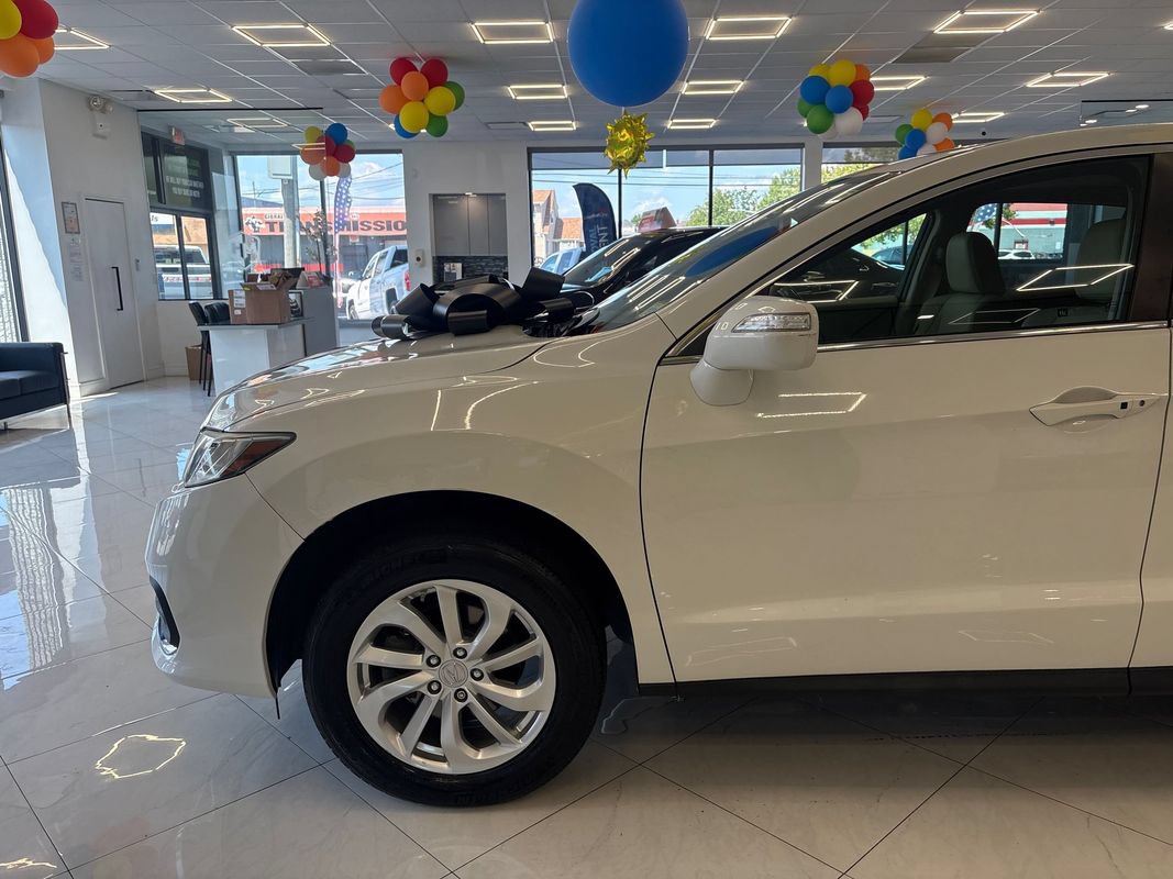 Used 2018 Acura RDX w/ Technology Package AWD/4WD image 6