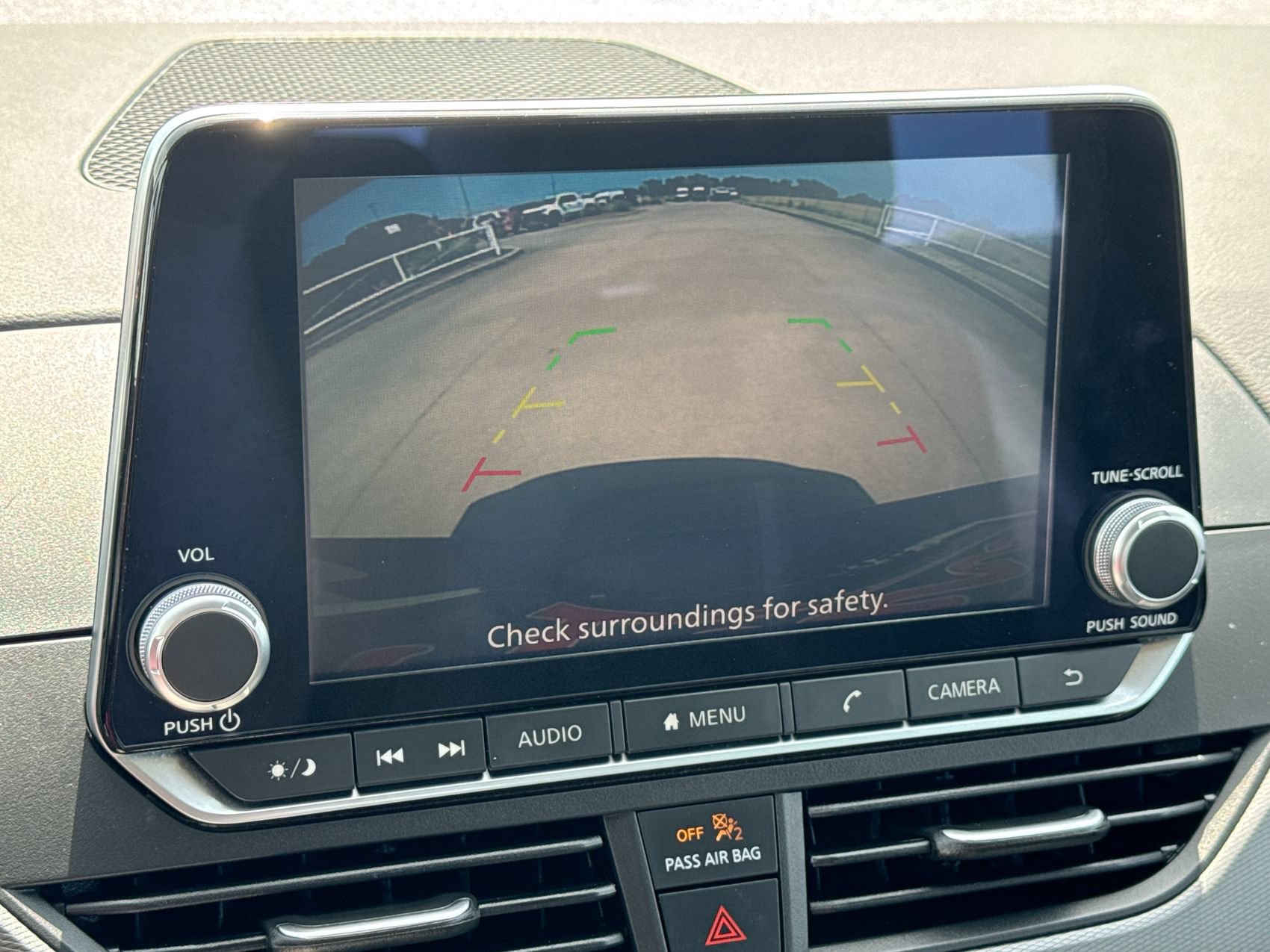 Used 2025 Nissan Altima 2.5 SR FWD image 17
