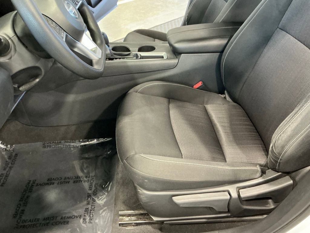Used 2022 Nissan Altima 2.5 S image 9
