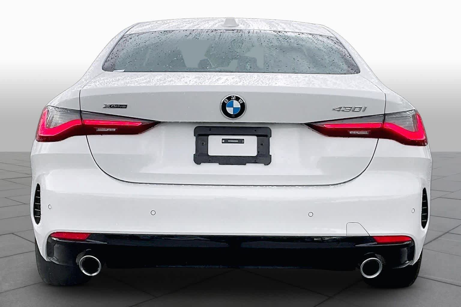 Used 2024 BMW 430i xDrive Coupe w/ Convenience Package AWD/4WD image 4