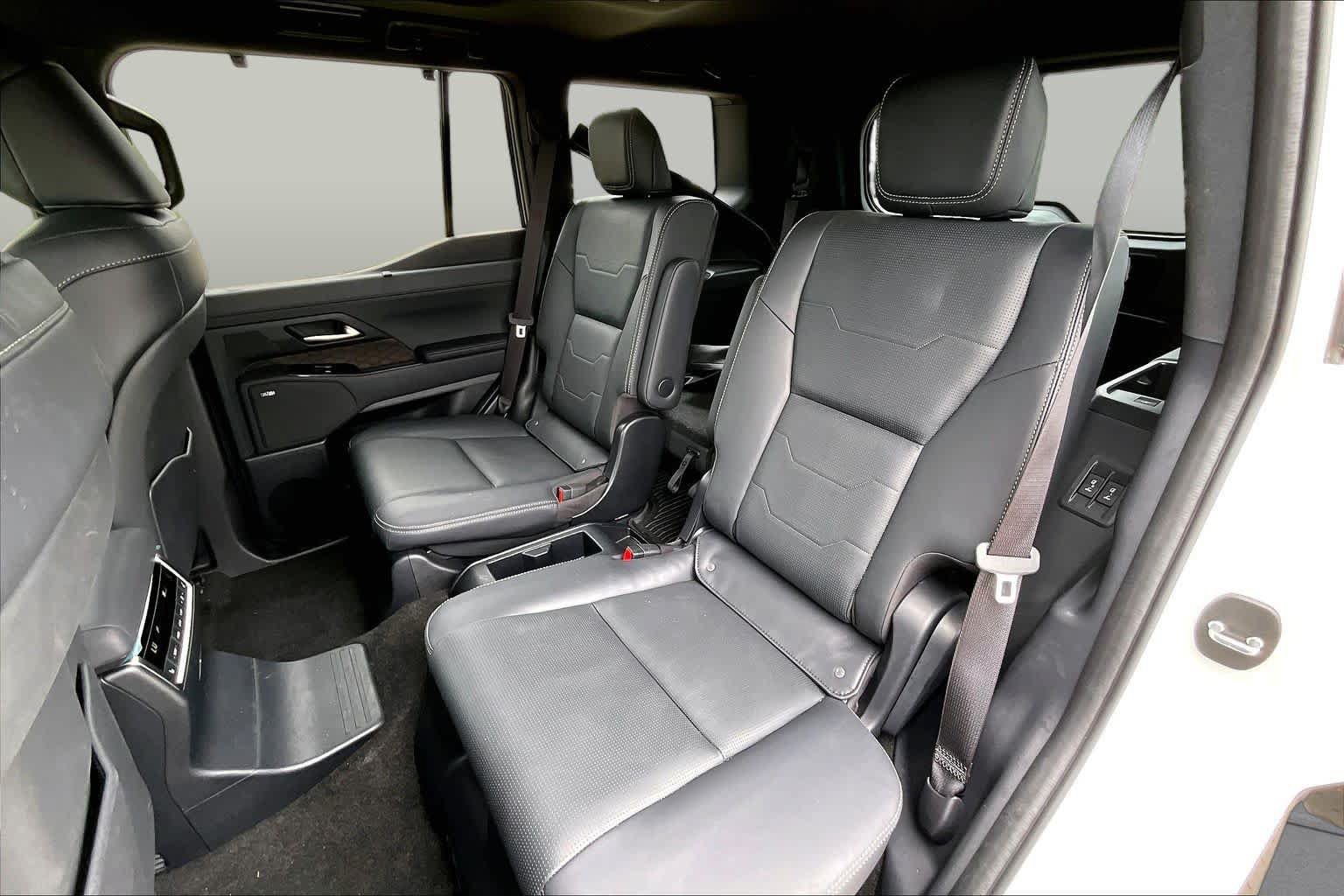 Certified 2025 Lexus GX 550 w/ Accessory Package (2T) AWD/4WD image 21