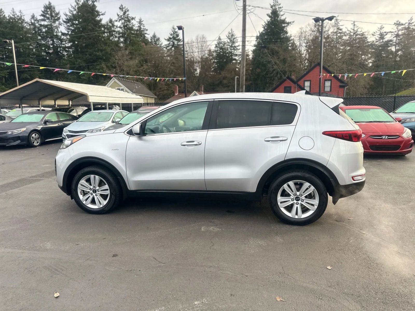 Used 2018 Kia Sportage LX image 8