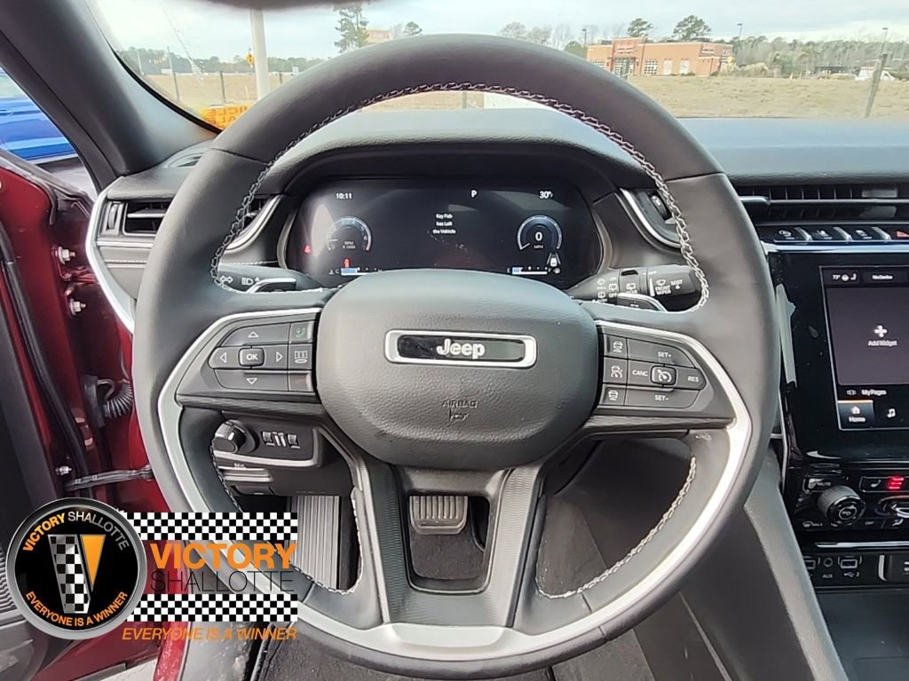 Certified 2023 Jeep Grand Cherokee Altitude image 9