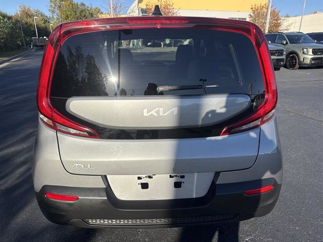 Used 2022 Kia Soul LX image 6