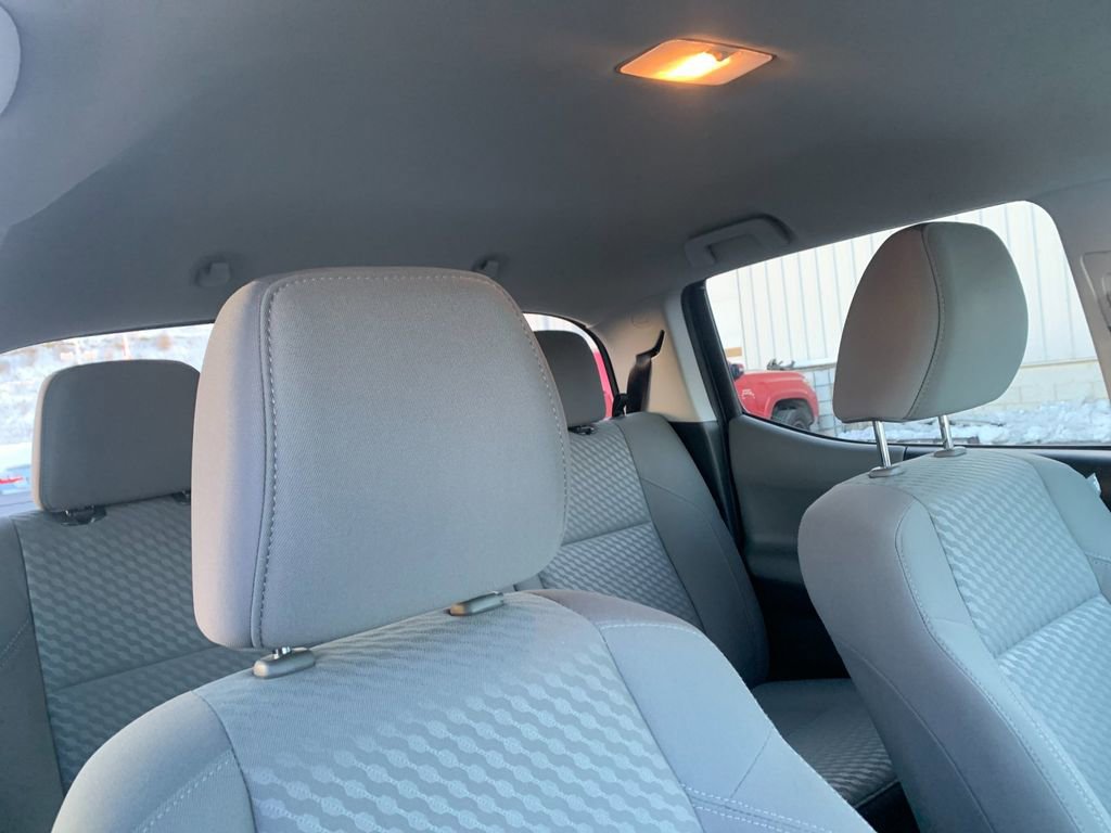 Used 2021 Toyota Tacoma SR image 18