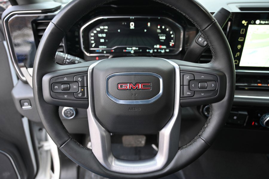 Used 2025 GMC Sierra 1500 SLT image 23
