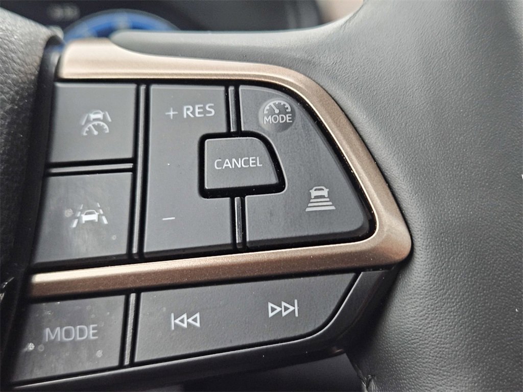 Used 2025 Toyota Grand Highlander AWD Hybrid image 33