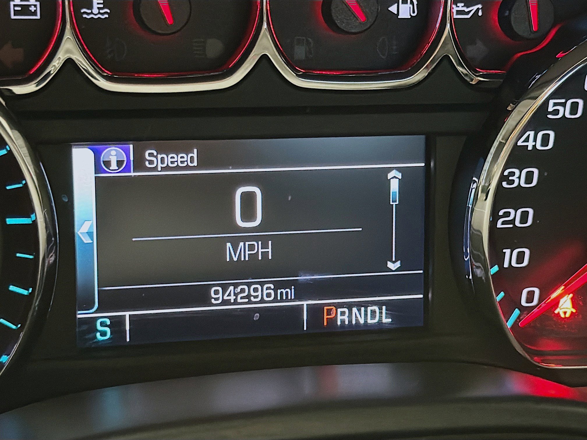 Used 2018 Chevrolet Silverado 1500 LT w/ All Star Edition RWD image 8
