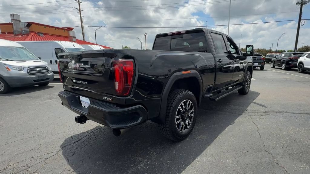 Used 2023 GMC Sierra 2500 AT4 w/ AT4 Preferred Package AWD/4WD image 8