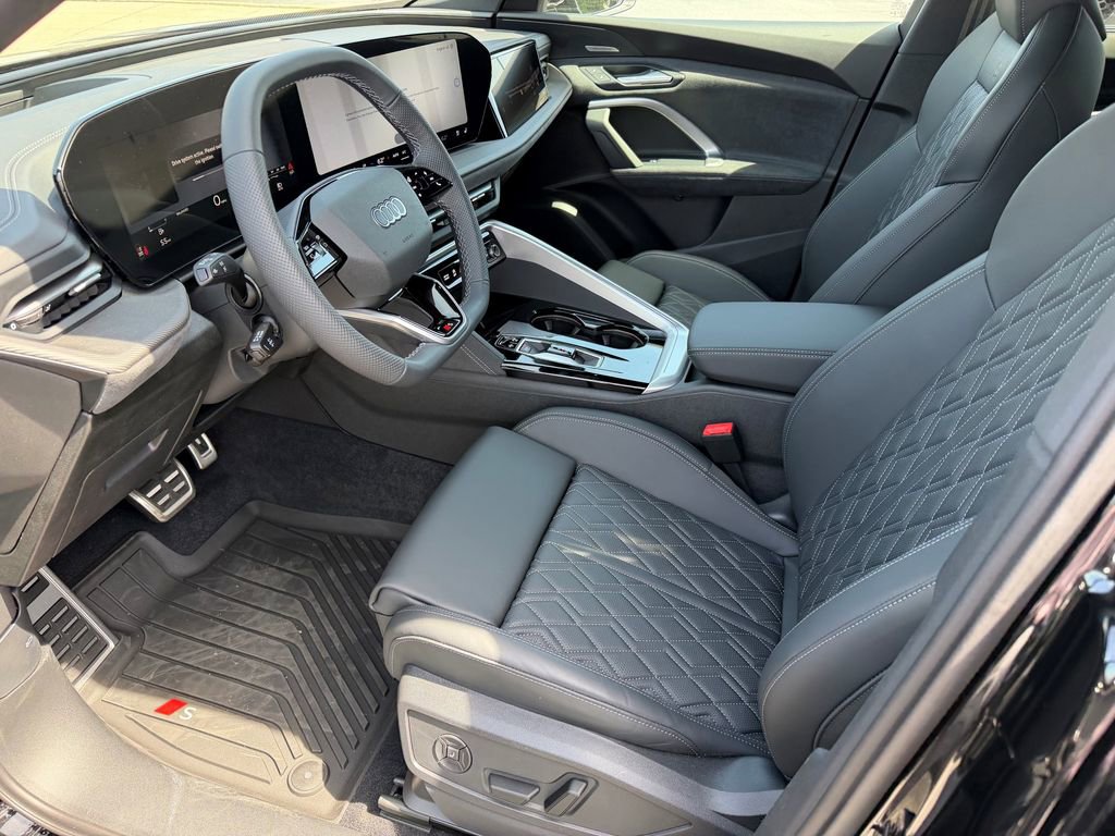 New 2026 Audi SQ5 Premium Plus image 18