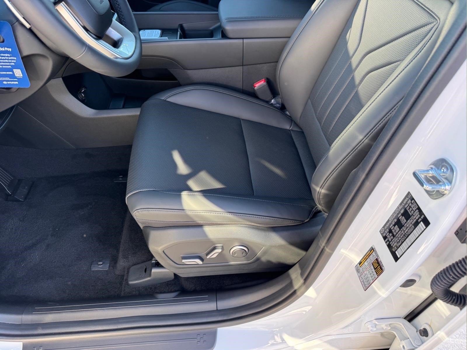 Certified 2026 Hyundai Santa Fe XRT AWD/4WD image 7