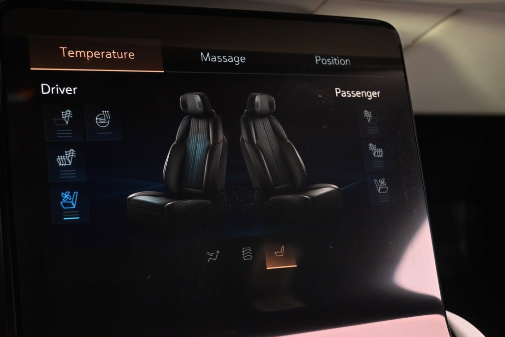 New 2026 Cadillac Vistiq Luxury w/ LPO, Floor Liner Package image 32