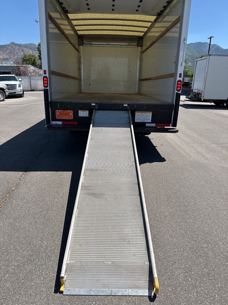 Used 2022 GMC Savana 3500 Extended w/ Power Convenience Package image 27