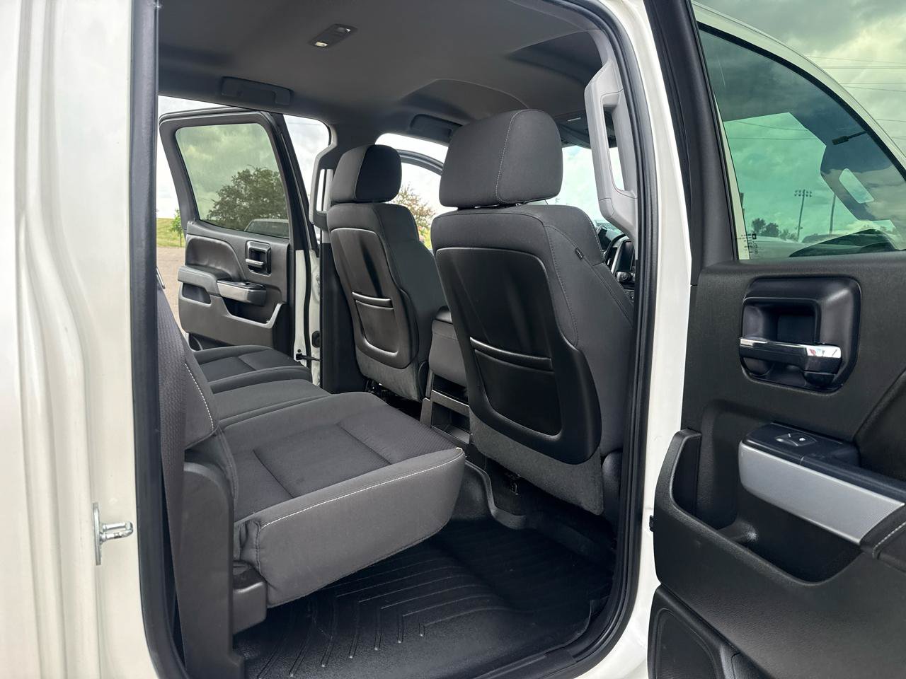 Used 2014 Chevrolet Silverado 1500 LT w/ All Star Edition AWD/4WD image 28