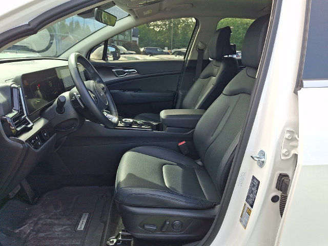 Certified 2025 Kia Sportage EX AWD/4WD image 13