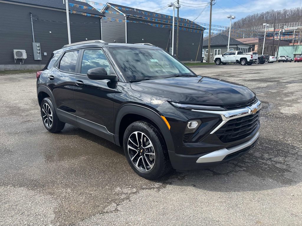 Used 2025 Chevrolet TrailBlazer LT image 7