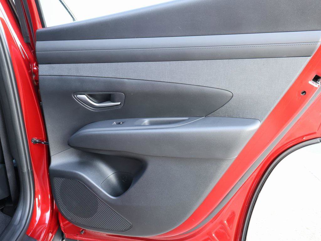 New 2026 Hyundai Tucson XRT image 12