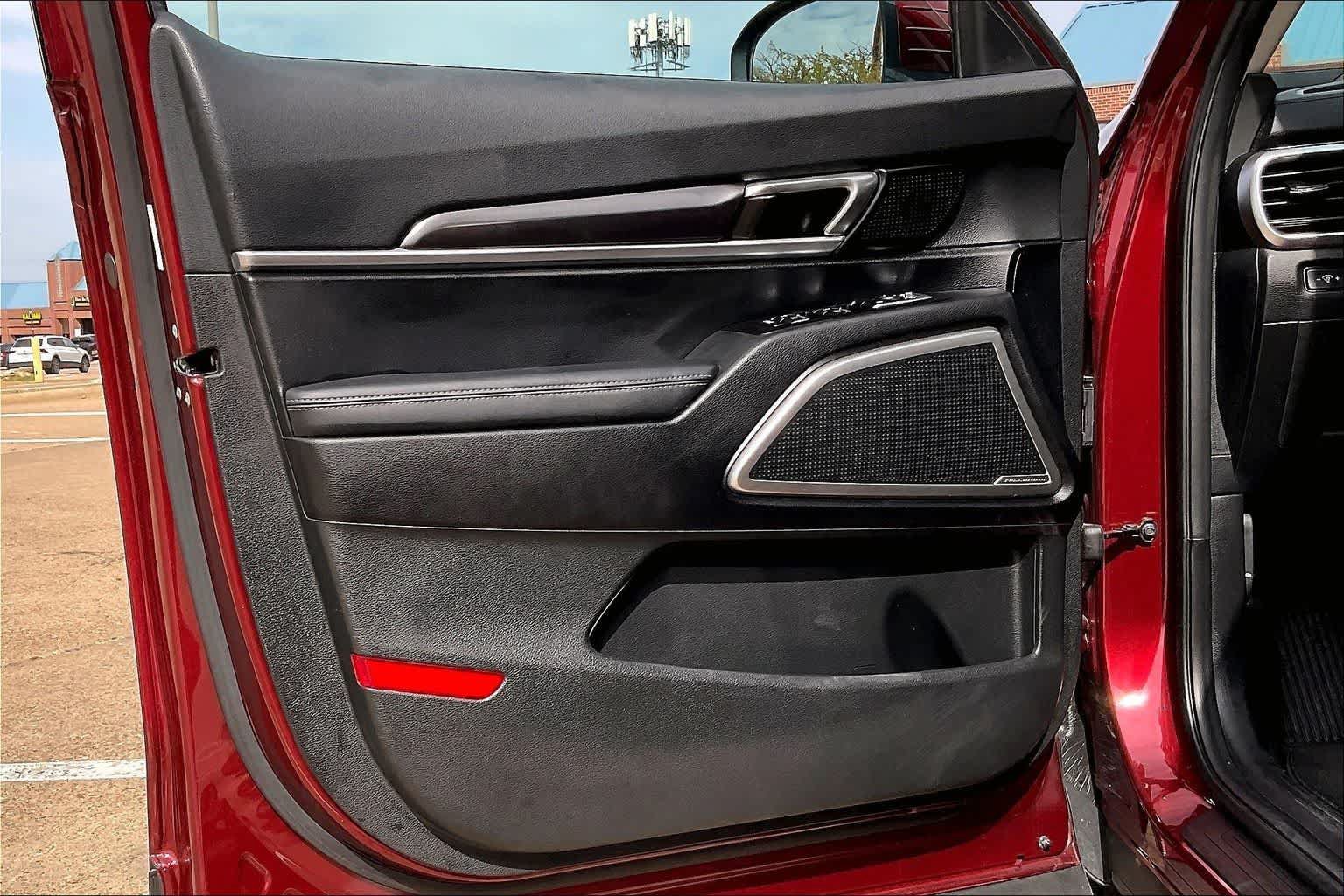 Certified 2023 Kia Telluride S w/ S Sunroof Package AWD/4WD image 26