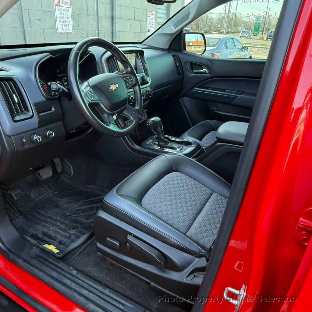 Used 2015 Chevrolet Colorado Z71 image 24