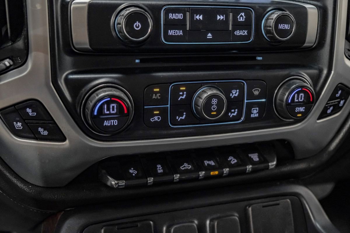 Used 2019 GMC Sierra 3500 SLT w/ Duramax Plus Package AWD/4WD image 22