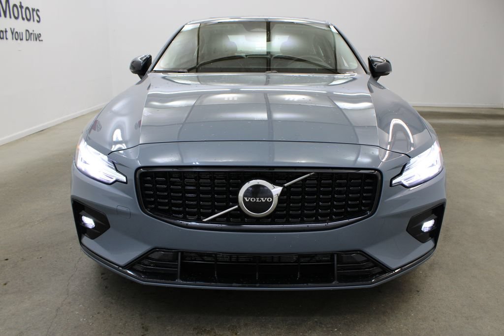 Certified 2024 Volvo S60 B5 Core FWD image 7