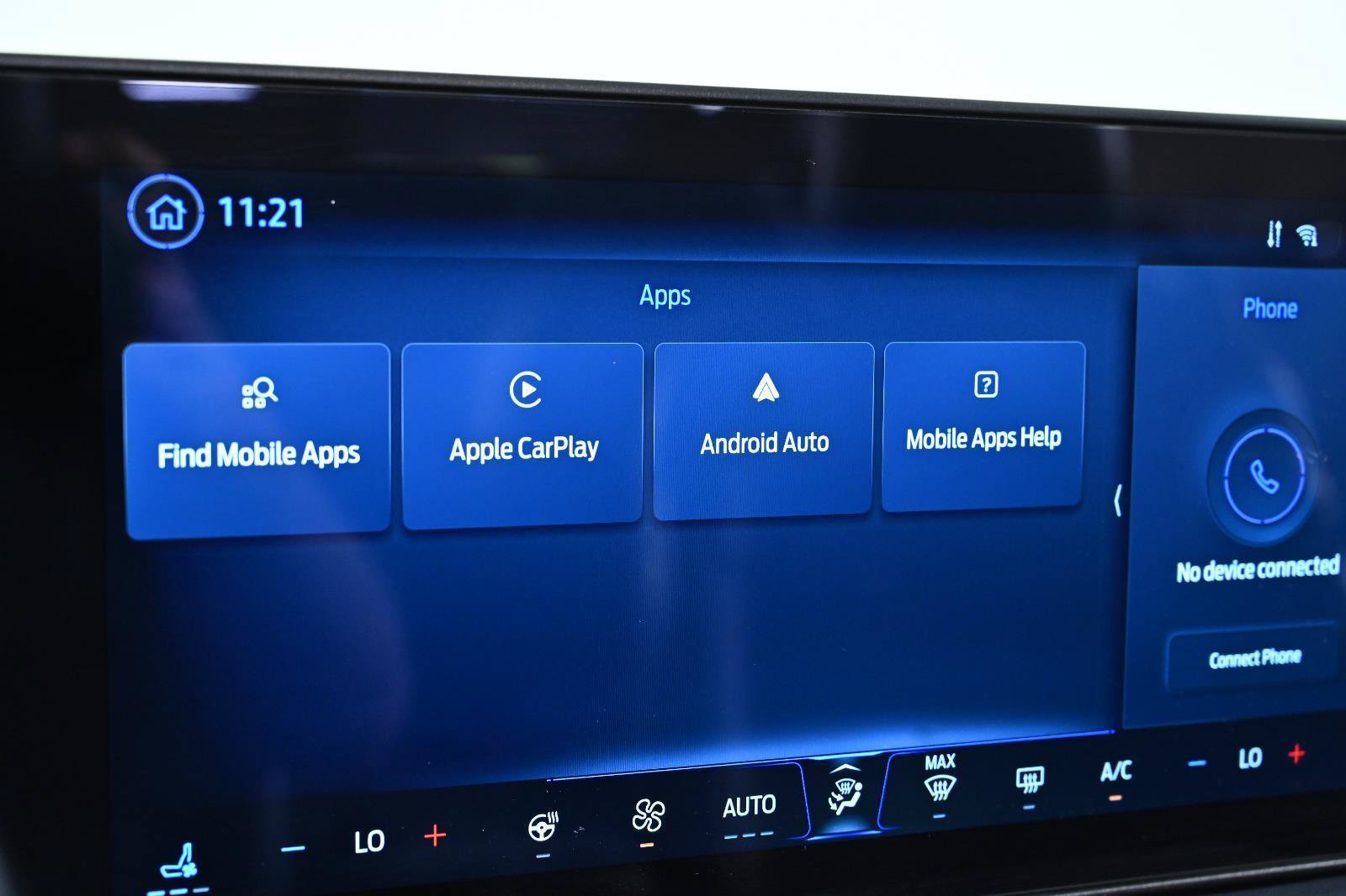 Used 2025 Ford Mustang Premium RWD image 18