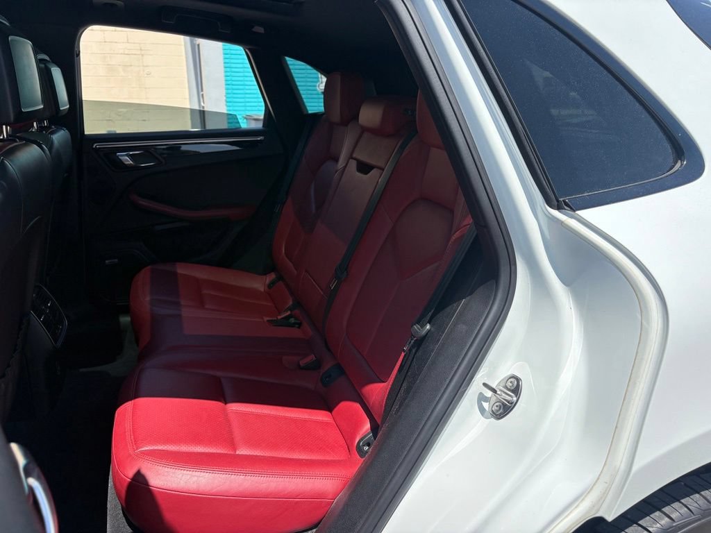 Used 2018 Porsche Macan S AWD/4WD image 11