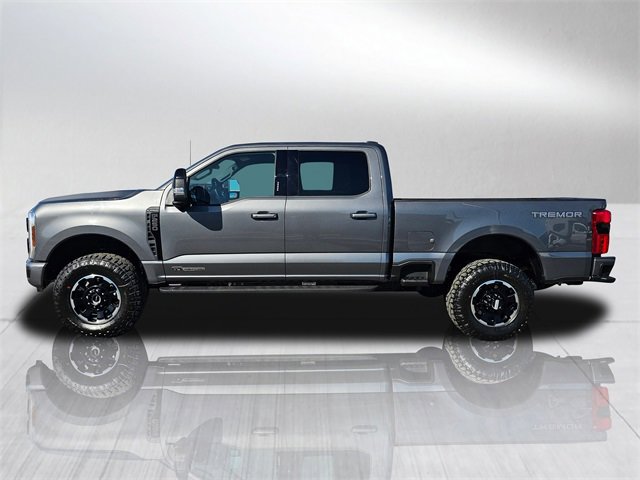 New 2026 Ford F250 Platinum image 3