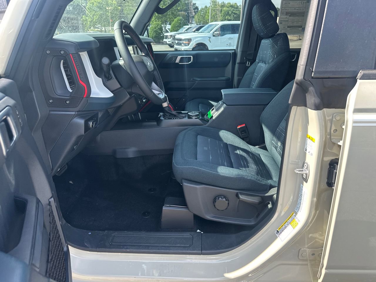 New 2026 Ford Bronco Heritage Edition AWD/4WD image 41