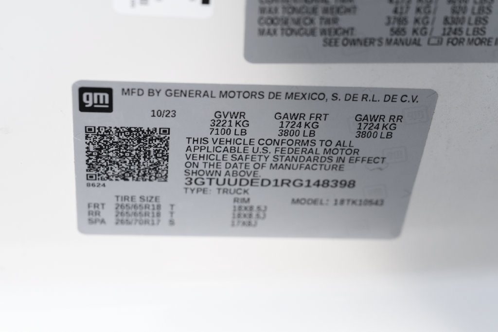 Used 2024 GMC Sierra 1500 SLT AWD/4WD image 19