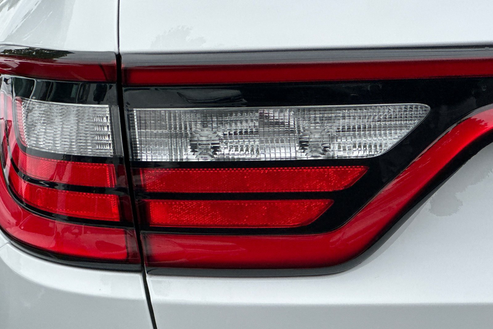 Used 2025 Dodge Durango GT RWD image 44