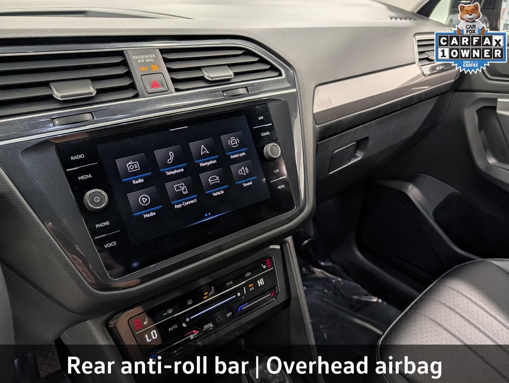 Used 2023 Volkswagen Tiguan SE AWD/4WD image 14