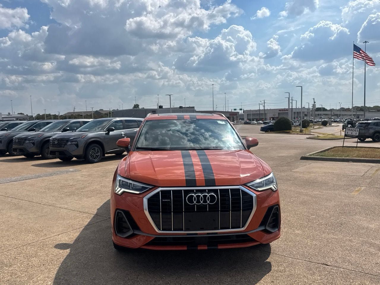 Used 2022 Audi Q3 2.0T Premium Plus w/ Premium Plus Package AWD/4WD image 3