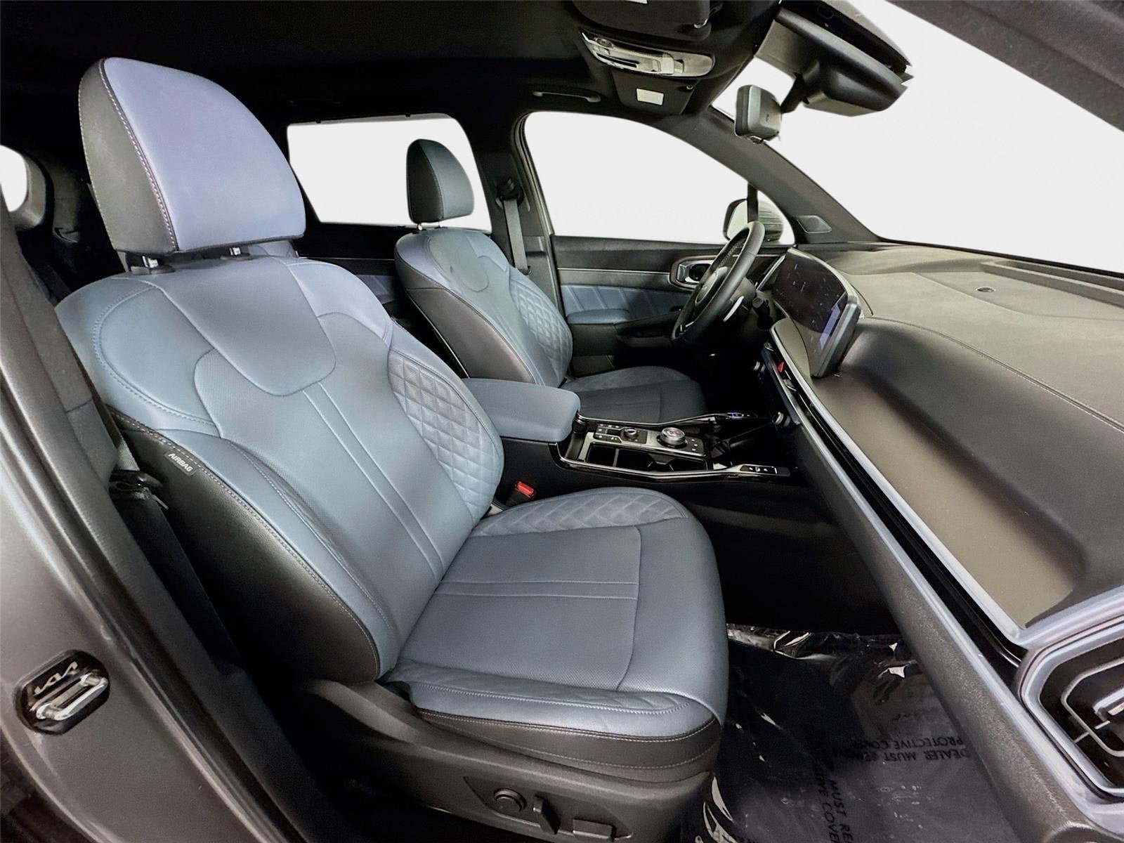 Certified 2025 Kia Sorento SX Prestige AWD/4WD image 30