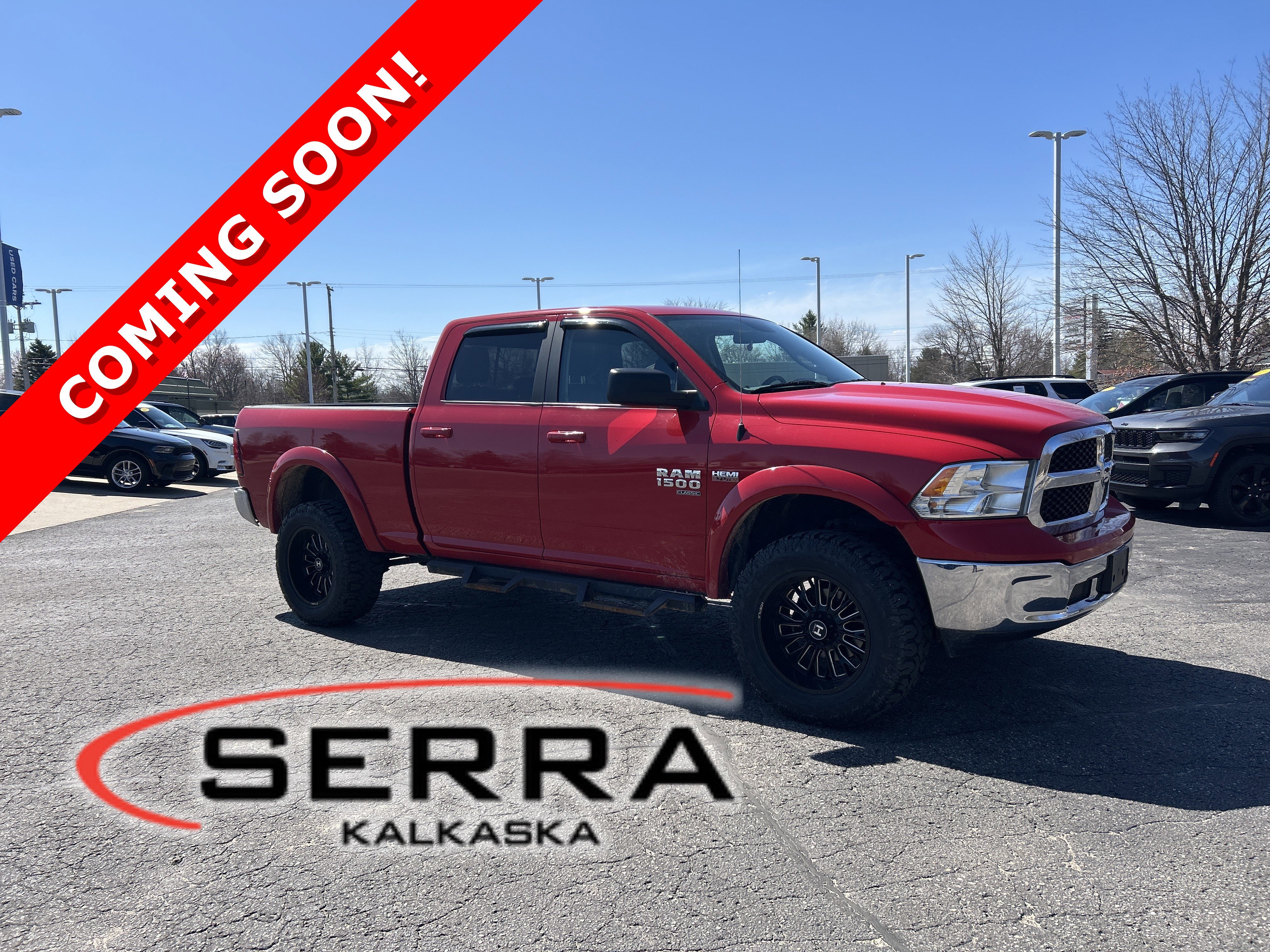 Used 2019 RAM 1500 Classic SLT AWD/4WD image 1