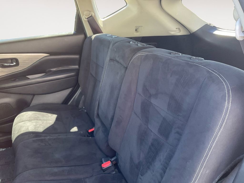 Used 2017 Nissan Murano SV image 29