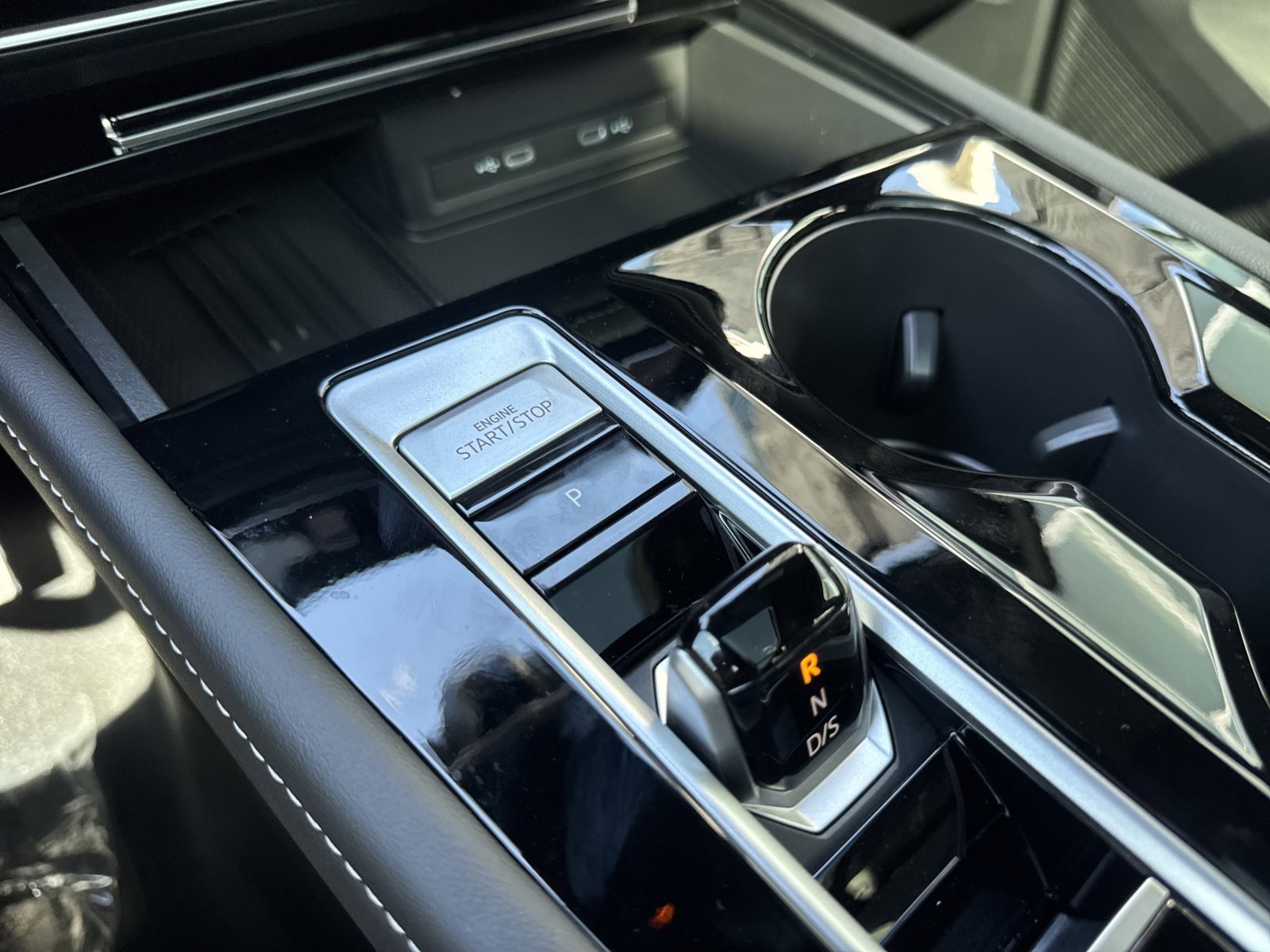 New 2026 Volkswagen Atlas Cross Sport SE image 31