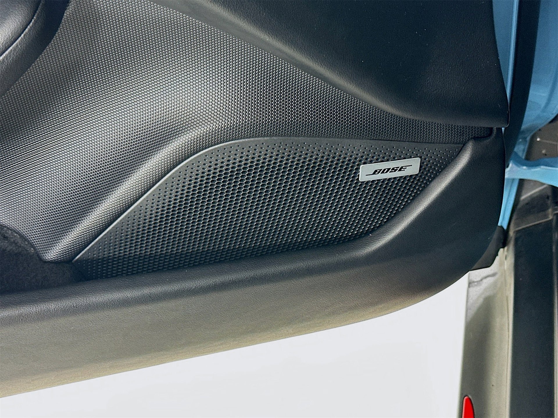 Used 2020 Porsche Taycan 4S image 19