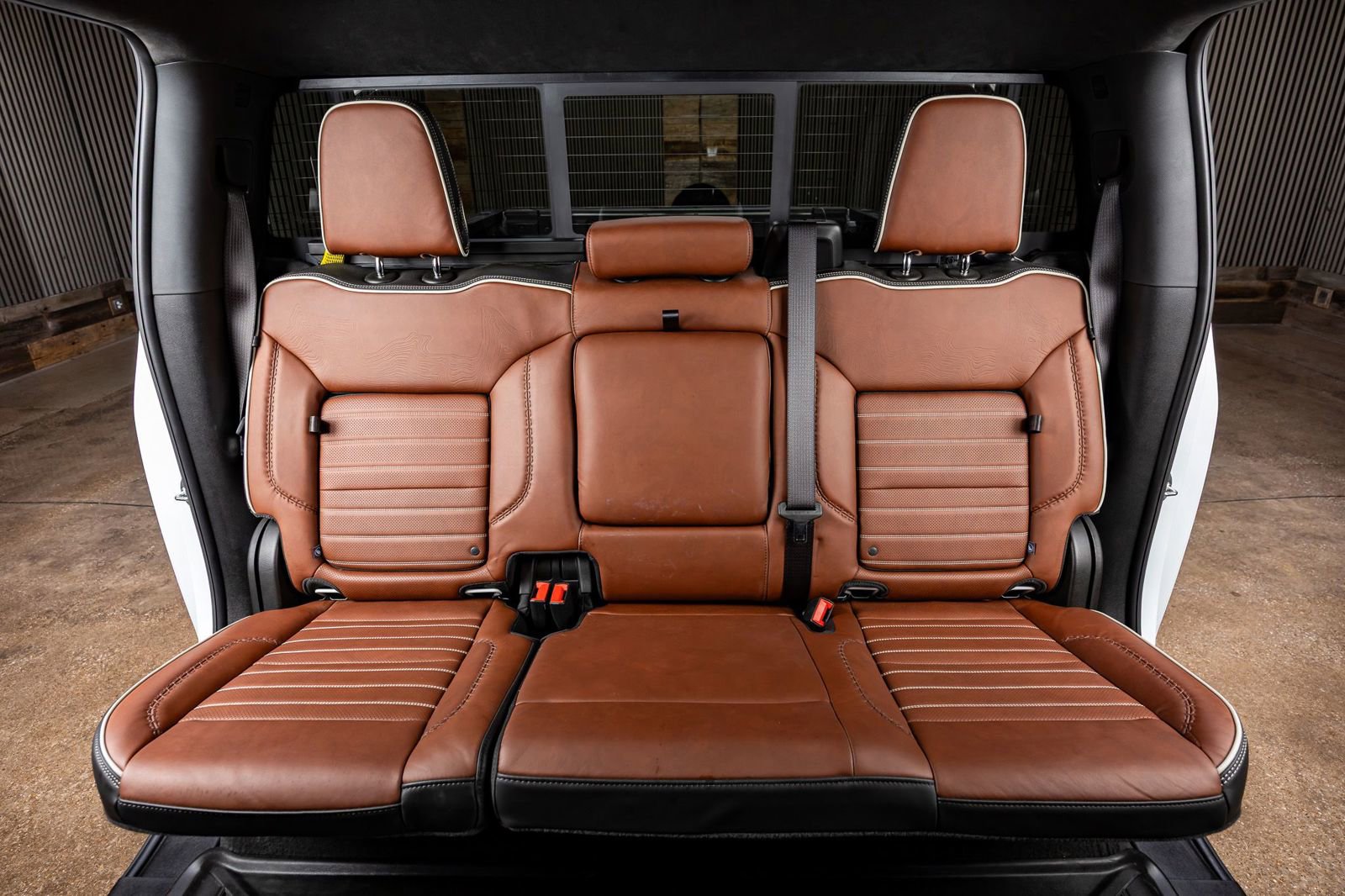 Used 2025 GMC Sierra 2500 Denali Ultimate w/ Max Trailering Package image 35