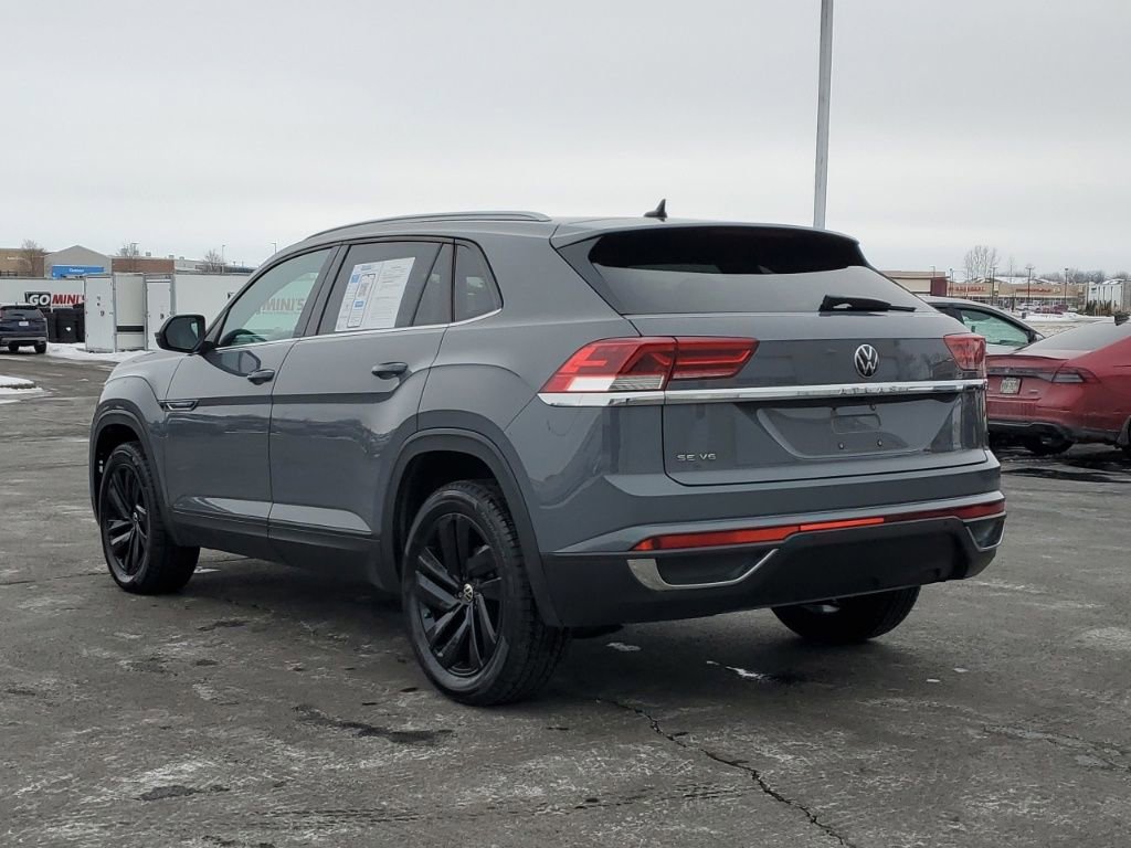 Used 2021 Volkswagen Atlas Cross Sport SE image 5