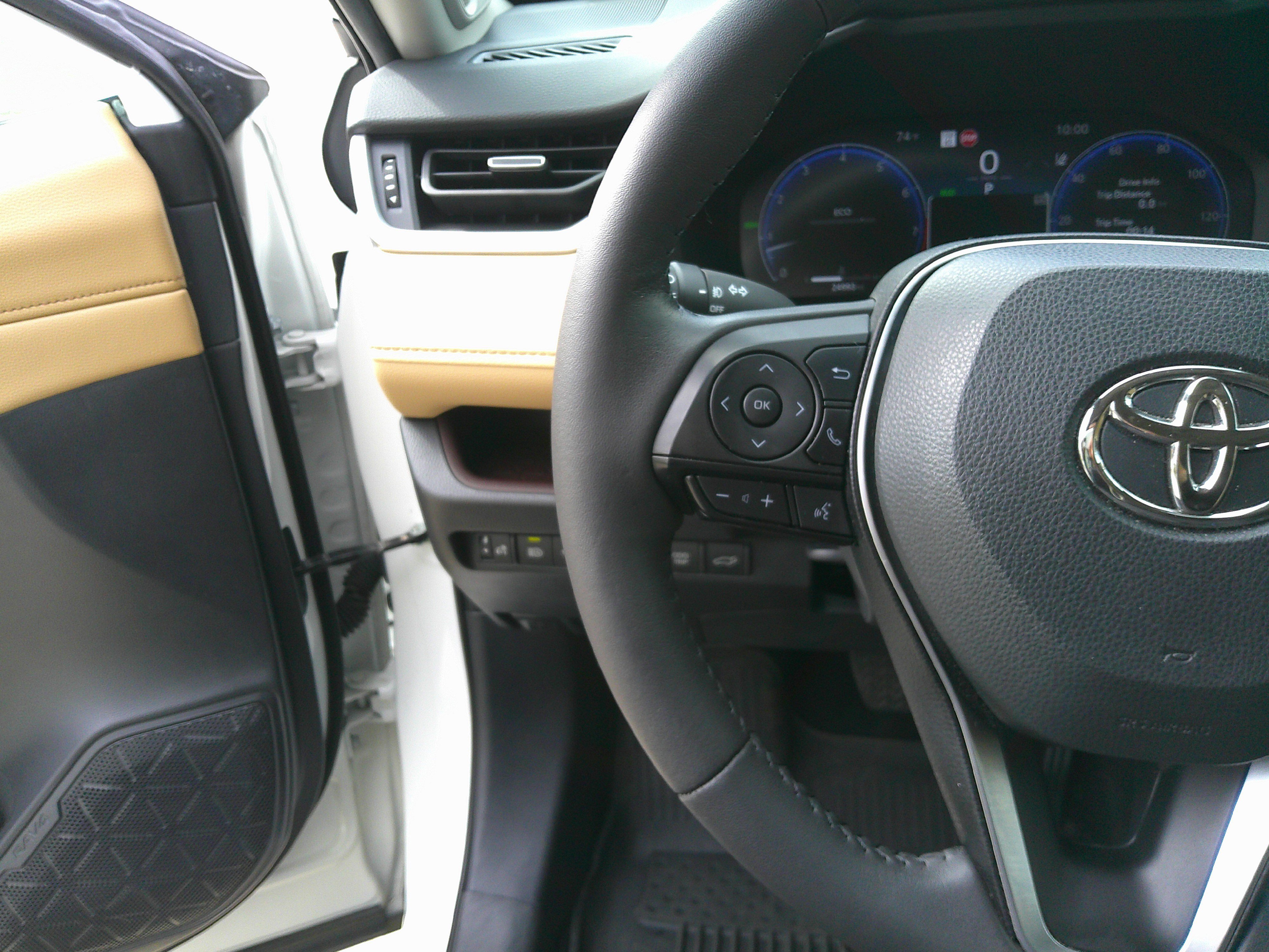 Used 2024 Toyota RAV4 Limited w/ Weather Package image 20