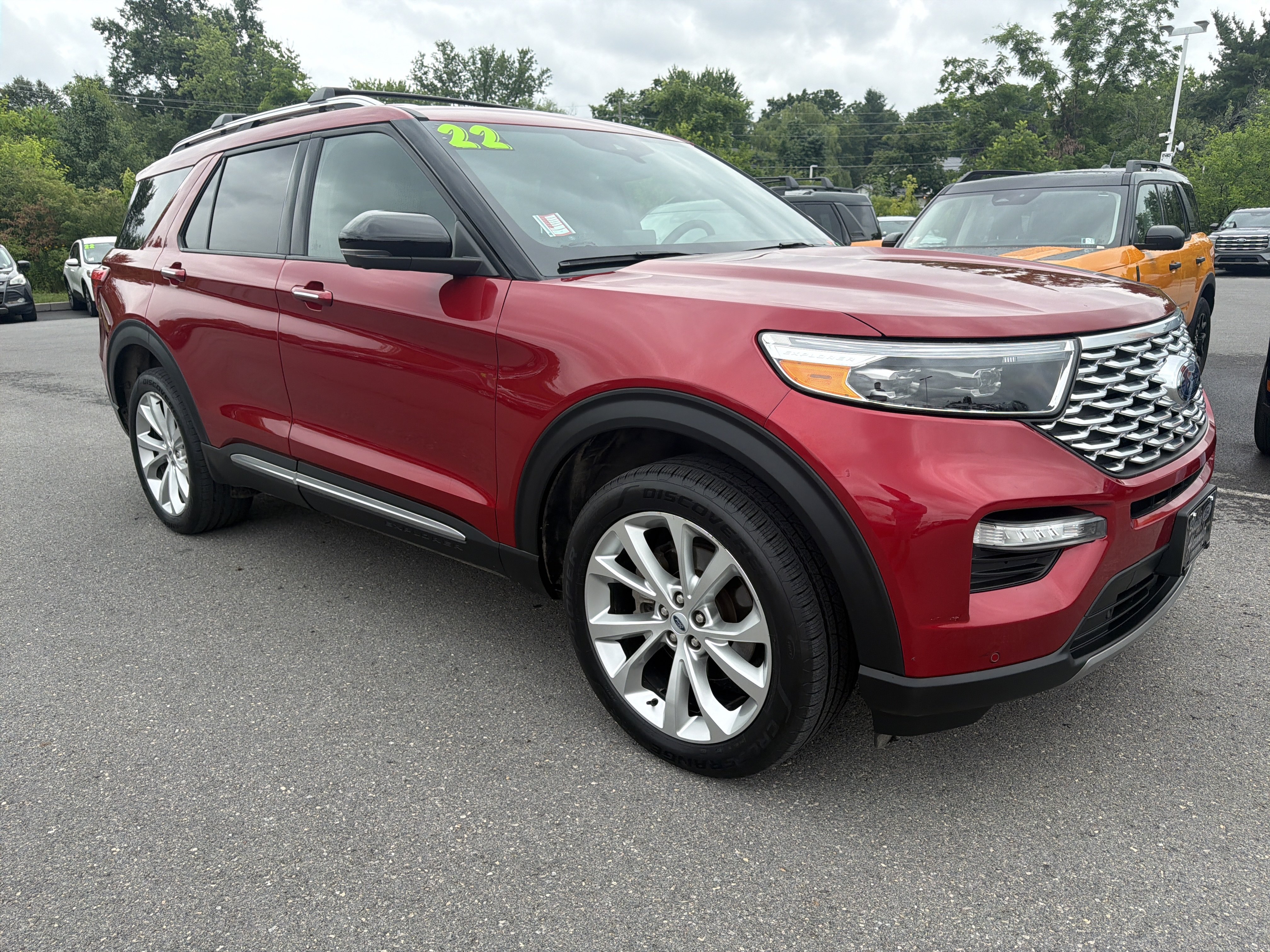 Used 2022 Ford Explorer Platinum w/ Equipment Group 601A AWD/4WD video 1