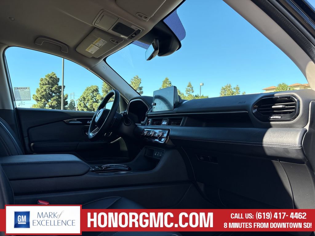 Used 2025 Honda Pilot EX-L image 25