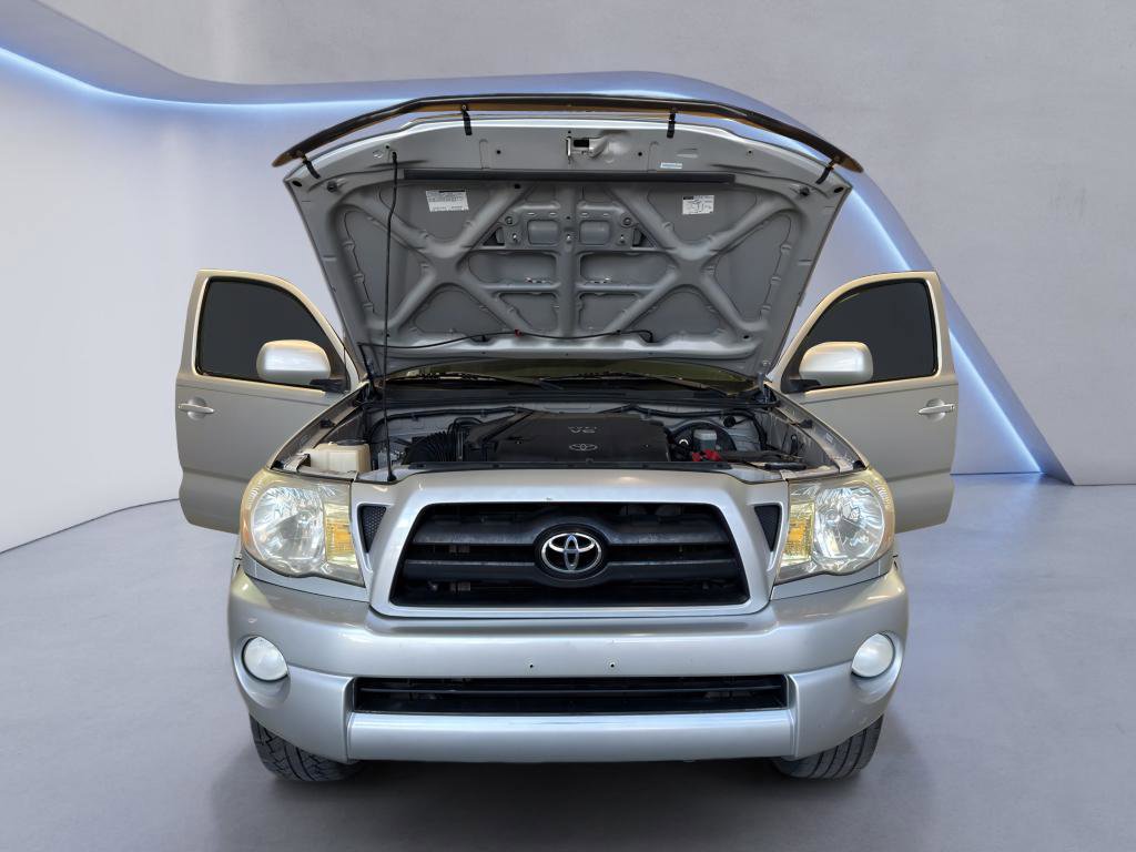 Used 2006 Toyota Tacoma PreRunner RWD image 8