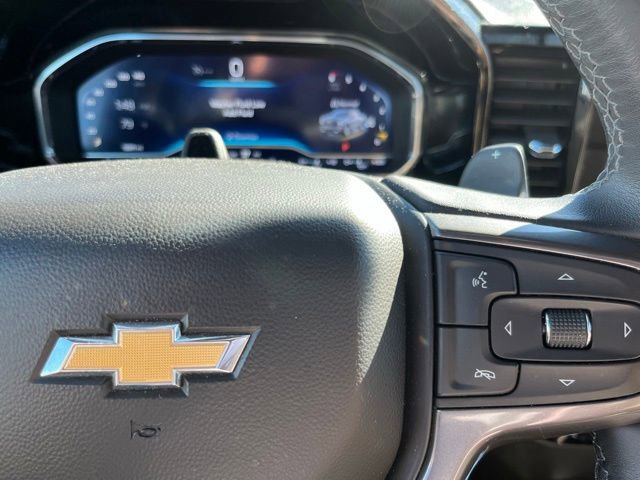 Used 2024 Chevrolet Silverado 1500 High Country w/ Technology Package AWD/4WD image 28